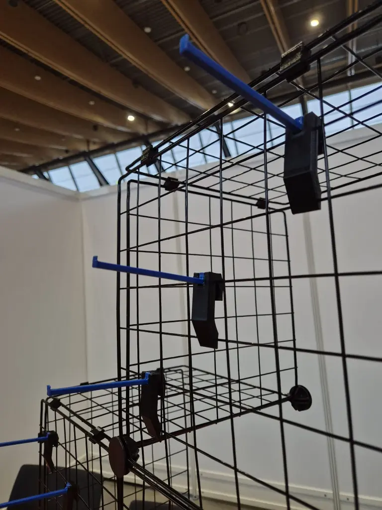 Produkthalter 3er.png .webp